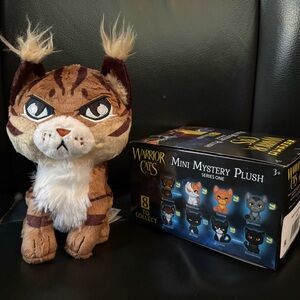 Warrior Cats Mini Mystery Plush Hawkfrost